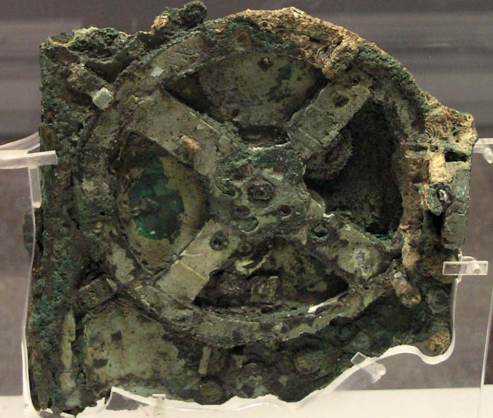 antikythera_wikipedia_960