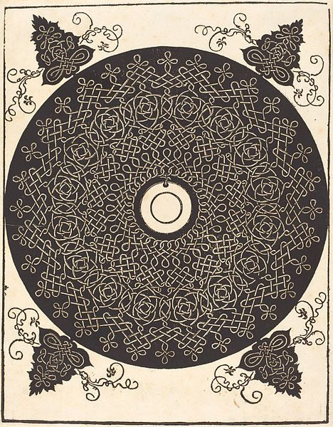 Albrecht_Dürer_-_The_Third_Knot_with_a_black_circle_on_a_white_medallion_NGA_1943.3.3606