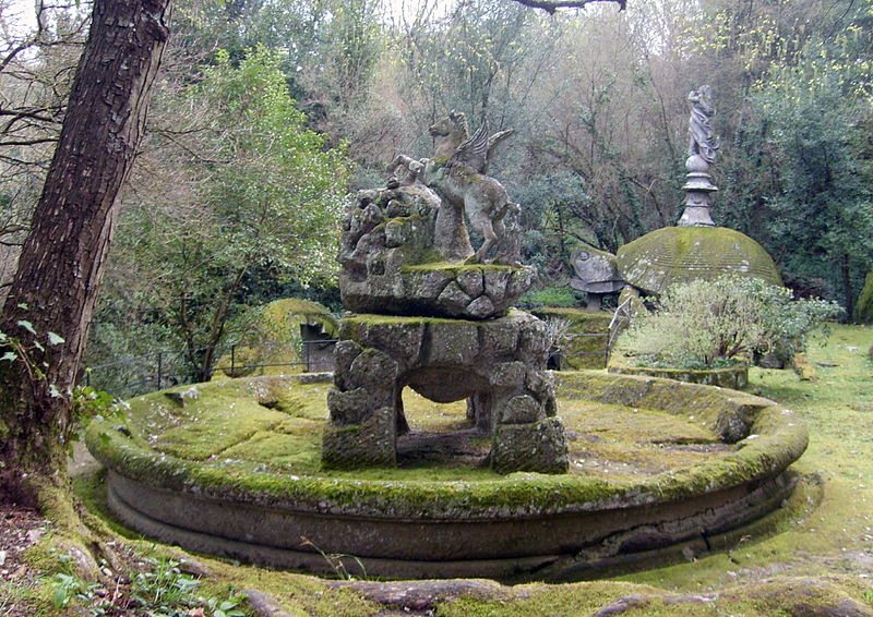 800px-Bomarzo_Pegasus