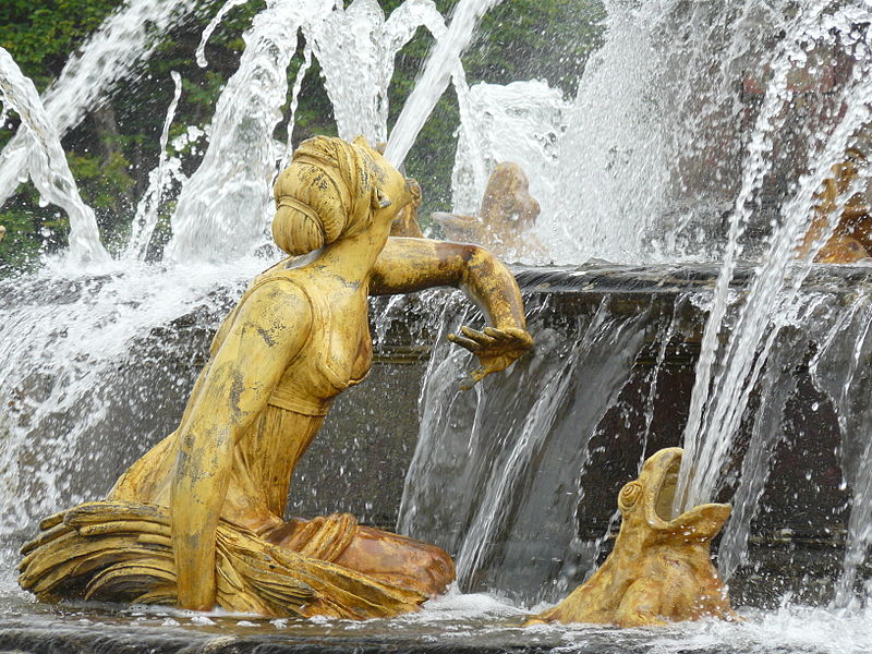 800px-Latone_versailles