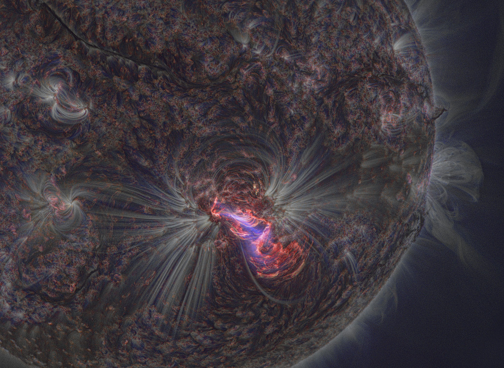 SDO_AIA-2014_10_24-21_42UT1024solarflarefromsharpersun